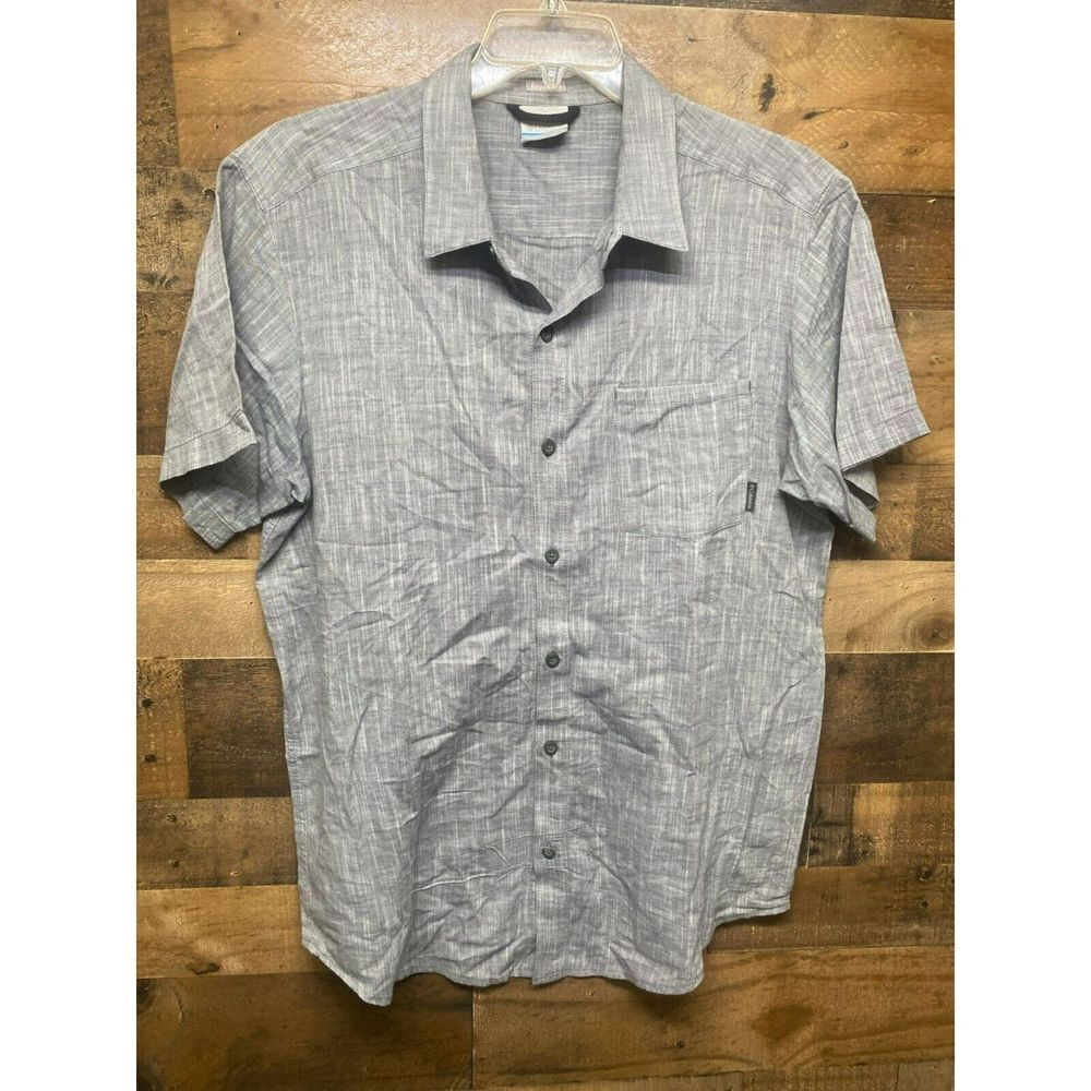 Columbia Regular Fit Men's Short Sleeve Button Up Size Large‎